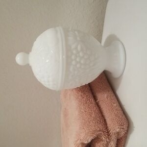 Avon White Milk Glass‎ 2pc Pedestal Compote 3D Florals Candy Treats Trinket Dish